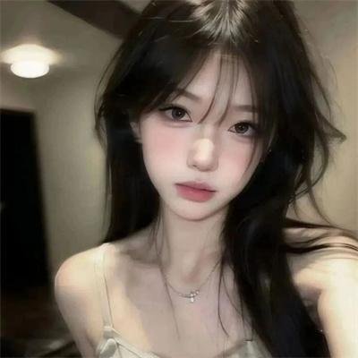 鸟姐妹的反差生活第三季封面