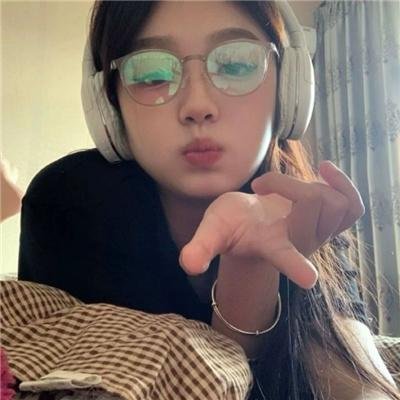 圣诞老人征婚封面